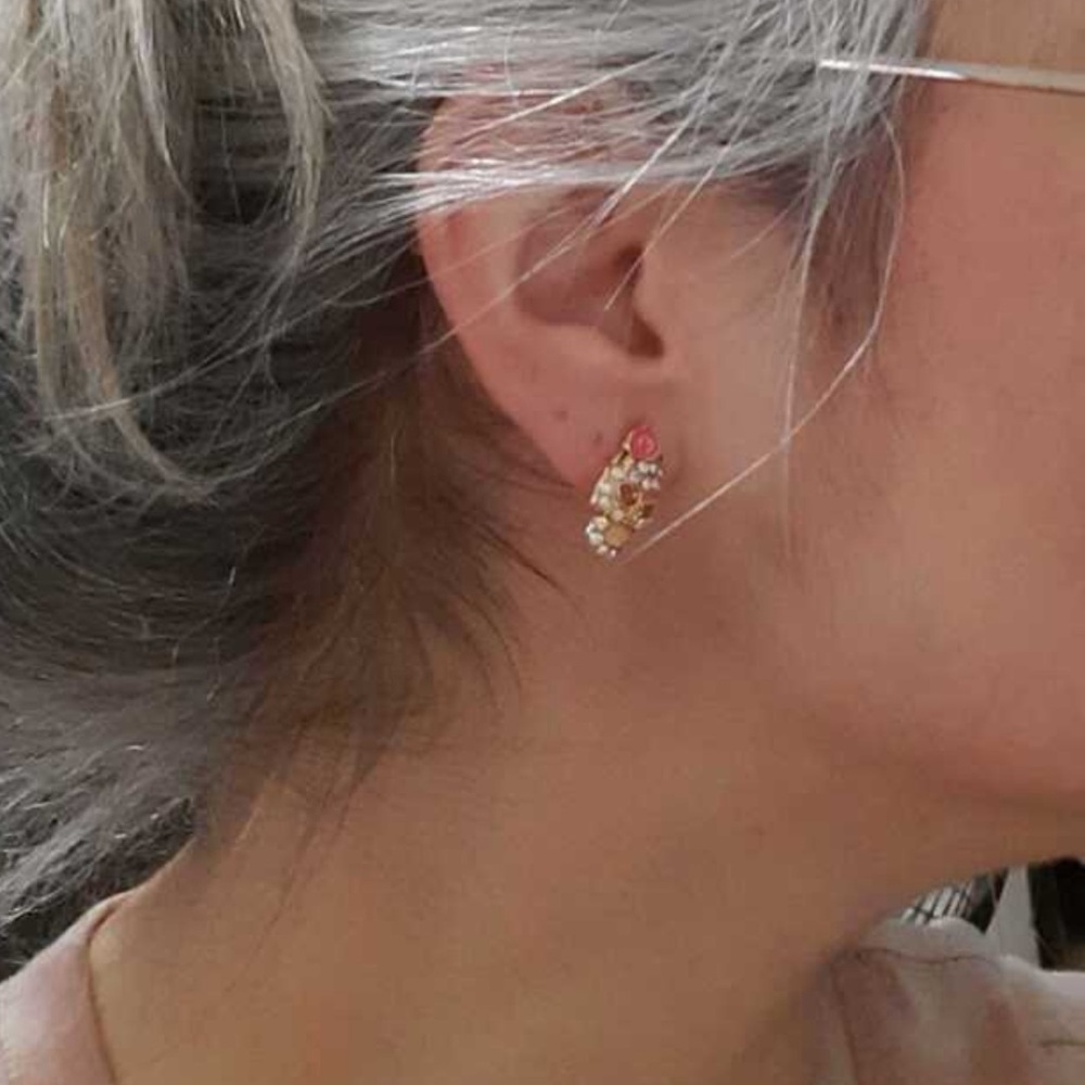 💀 Skull Earrings 💀 - Picture 5 of 6